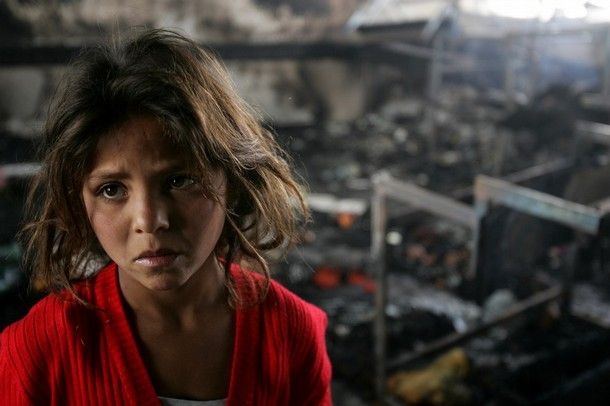 Echoes of Survival: A Night of Terror and Bravery in Gaza