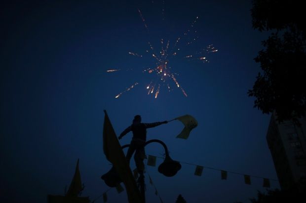 Celebrating New Year’s Eve in Gaza Under Bombing